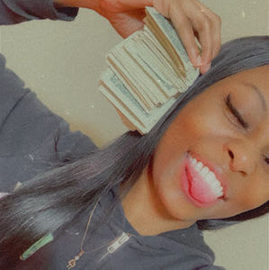 Meet your Posher, Maya